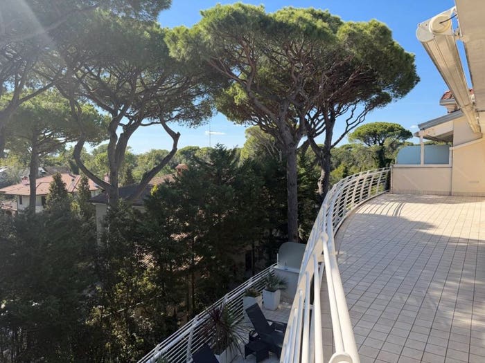 Appartamento trilocale in vendita in Via Giacomo Leopardi, Milano Marittima, Cervia