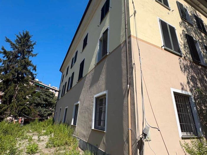 Appartamento quadrilocale in vendita in GINESTRATO, Quezzi, Genova