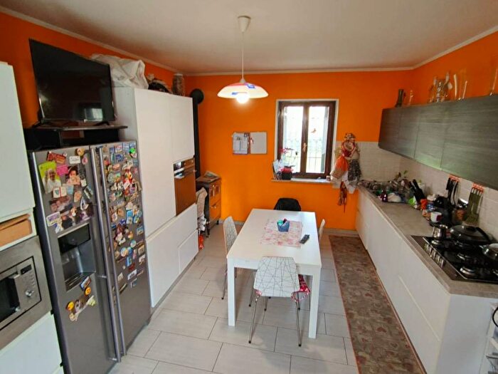 Casa con 6 locali in vendita in Moruzzo