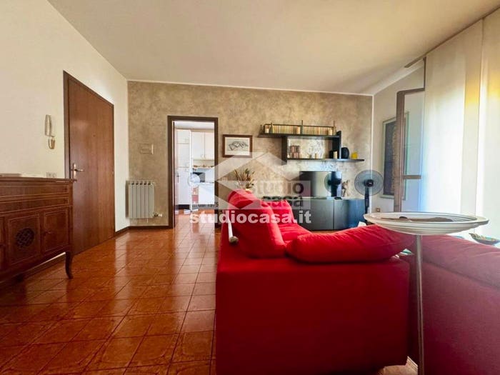 Appartamento trilocale in vendita in Via C Cantù, Centro, Caravaggio