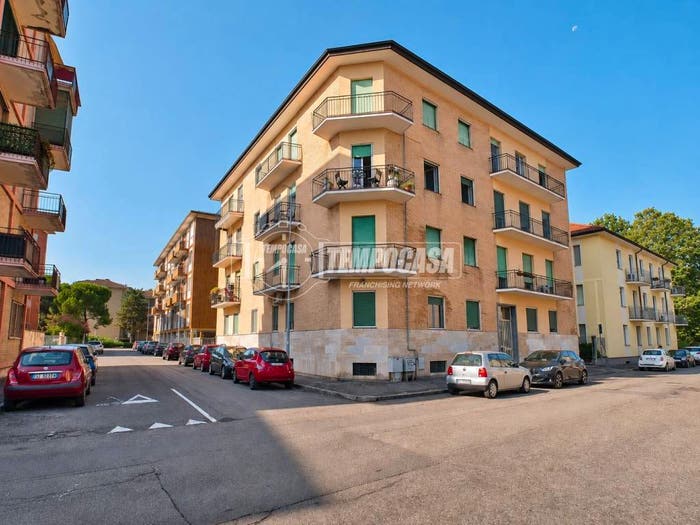 Appartamento trilocale in vendita in Via Monte Nero, Porta Mortara, Novara