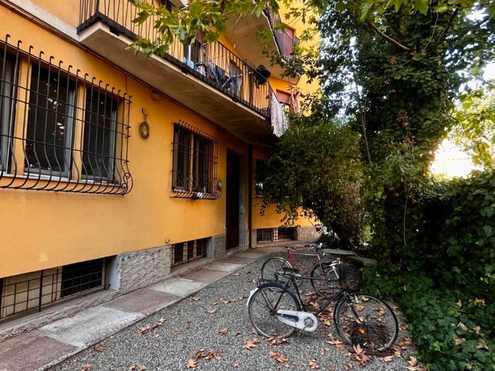 Appartamento quadrilocale in vendita in Viali, Modena