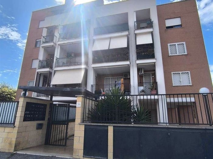 Appartamento trilocale in vendita in Casalotti, Roma