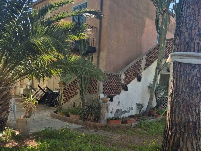 Casa con 6 locali in vendita in Lungomare Cicerone, Motta San Giovanni