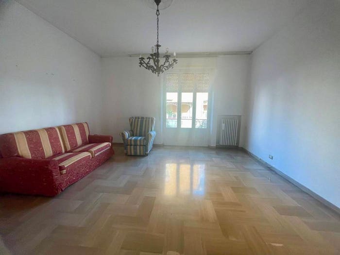 Appartamento con 5 locali in vendita in Via San Francesco, San Francesco Papa Giovanni XXIII, Jesi