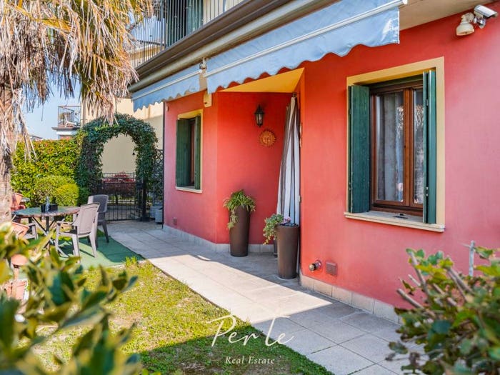 Appartamento quadrilocale in vendita in via giuseppe garibaldi d, Borgo Mantovano
