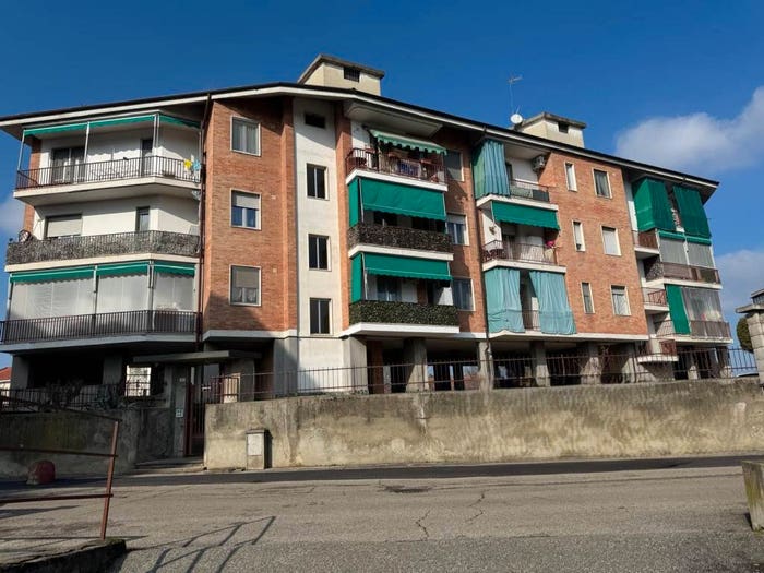 Appartamento bilocale in vendita in Strada Praia, Corso Alessandria, Asti