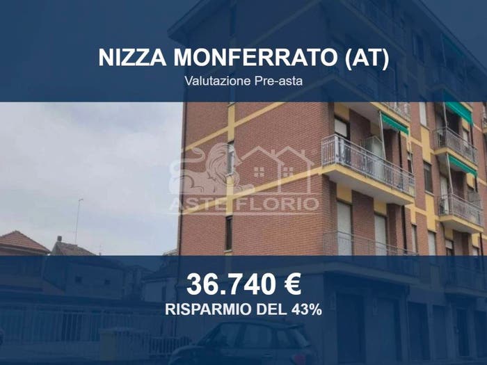 Appartamento quadrilocale in vendita in Piazza Marconi, Nizza Monferrato