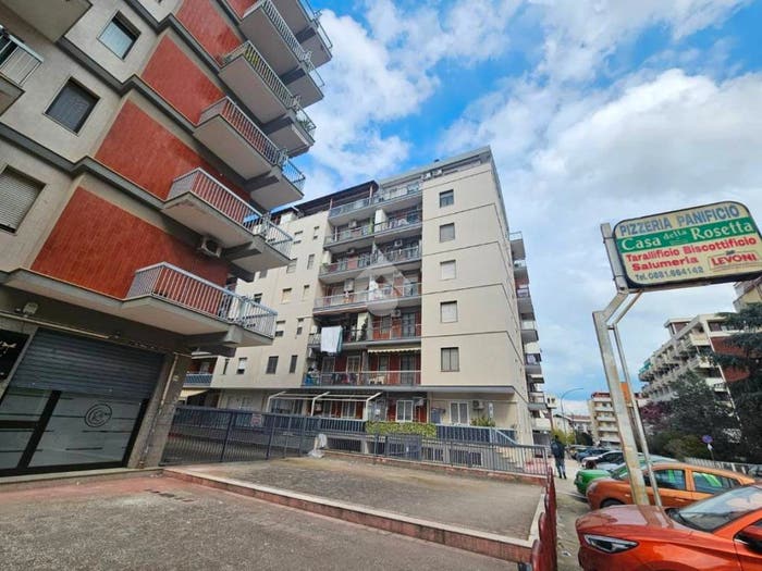 Appartamento trilocale in vendita in Via Padre Antonio da Olivadi, Macchia Gialla Ordona Sud, Foggia