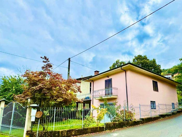 Casa quadrilocale in vendita in Via Frazione Vonera, Vonera, Martiniana Po