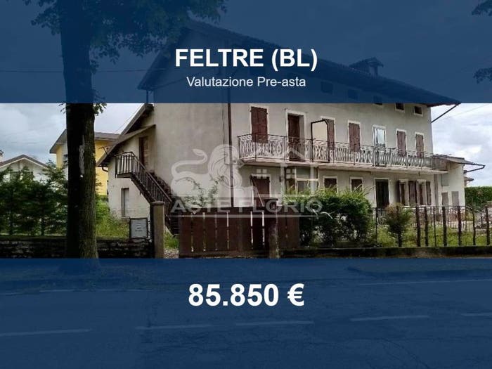 Casa con 6 locali in vendita in Viale Pedavena A, Centro, Feltre