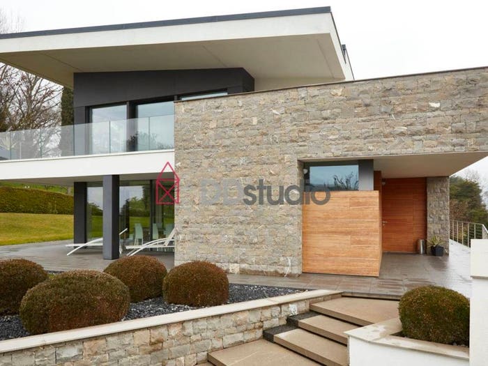 Casa con 6 locali in vendita in Centro, Mozzo