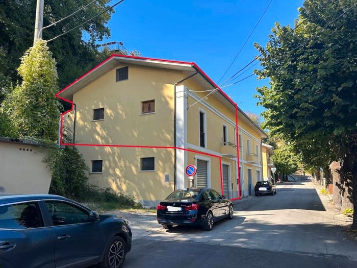 Appartamento quadrilocale in vendita in Via Fiume, Centro, San Valentino in Abruzzo Citeriore