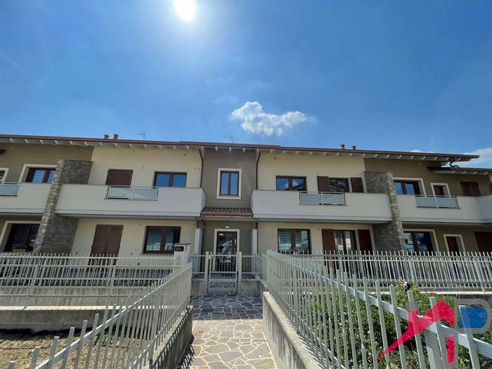 Appartamento quadrilocale in vendita in Centro, Bonate Sopra