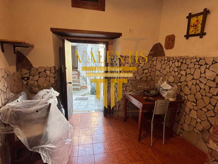 Casa trilocale in vendita in Via Gian Battista Perasso, Centro, Castelforte