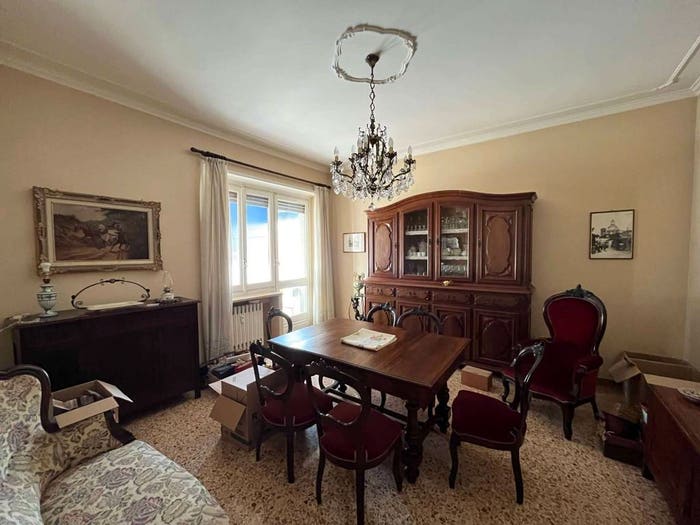 Appartamento trilocale in vendita in strada Chivasso, Centro, Gassino Torinese
