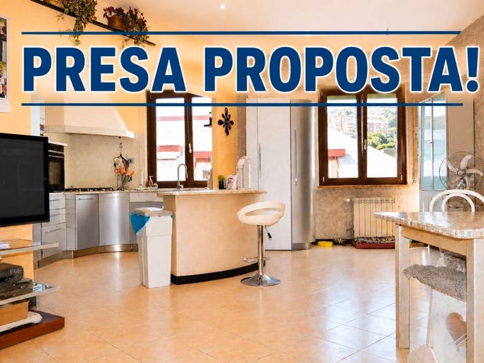 Appartamento con 5 locali in vendita in Via Stefanina Moro, Quezzi, Genova