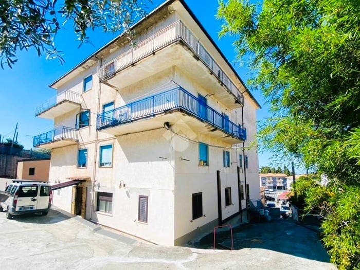 Appartamento bilocale in vendita in Contrada Reggio, San Lucido
