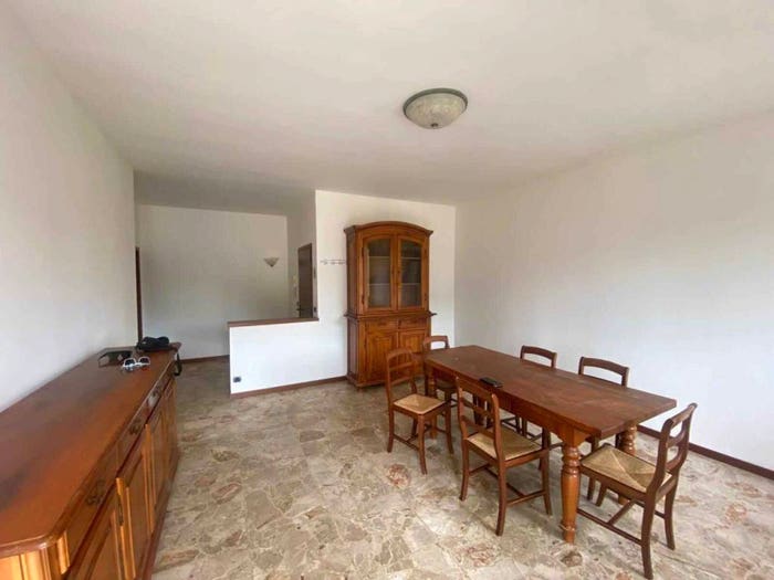 Appartamento con 5 locali in vendita in Via Don Pasquino Borghi, Castelnuovo Ne' Monti, Castelnovo Ne' Monti