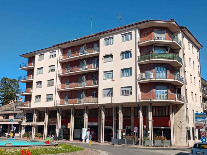 Appartamento bilocale in vendita in Largo Argentera, Centro, Borgo San Dalmazzo