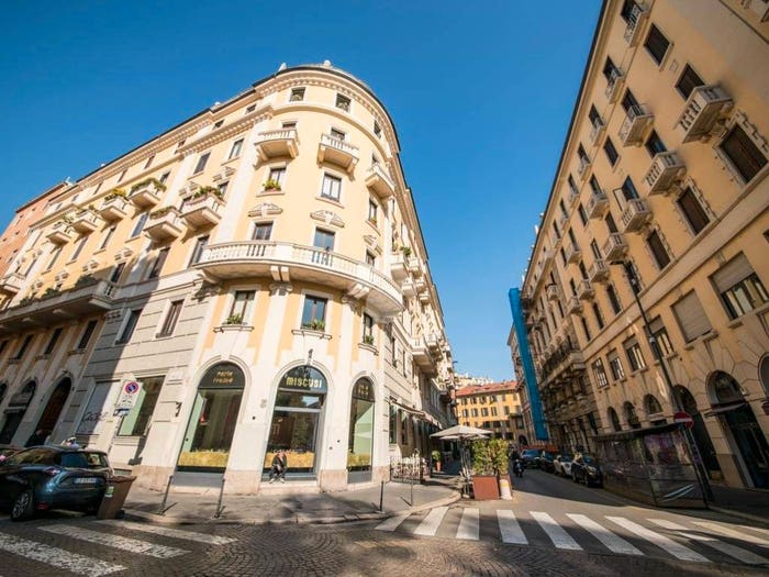 Appartamento bilocale in vendita in Via Urbano III, Carrobbio, Milano