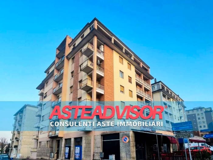 Appartamento con 6 locali in vendita in Via XXV Aprile, Centro, Arquata Scrivia