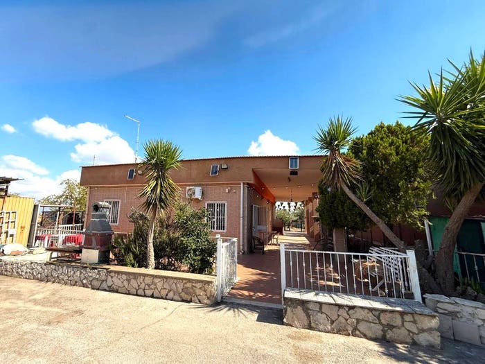 Casa con 6 locali in vendita in Strada Statale Adriatica, Salice Nuovo, Foggia