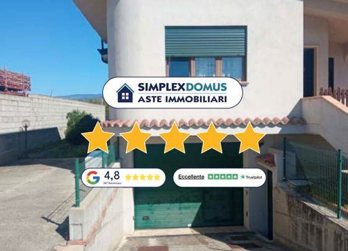 Casa con 6 locali in vendita in Cropani Marina, Cropani