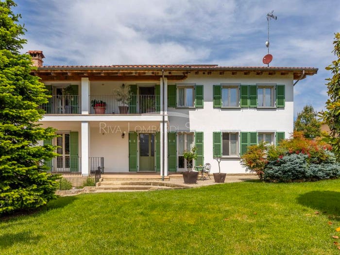 Casa con 6 locali in vendita in Strada Patro, Moncalvo