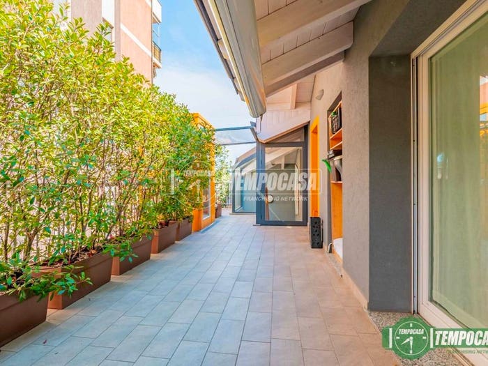 Appartamento quadrilocale in vendita in Via Secondo Cremonesi, Città Bassa Laghi, Lodi