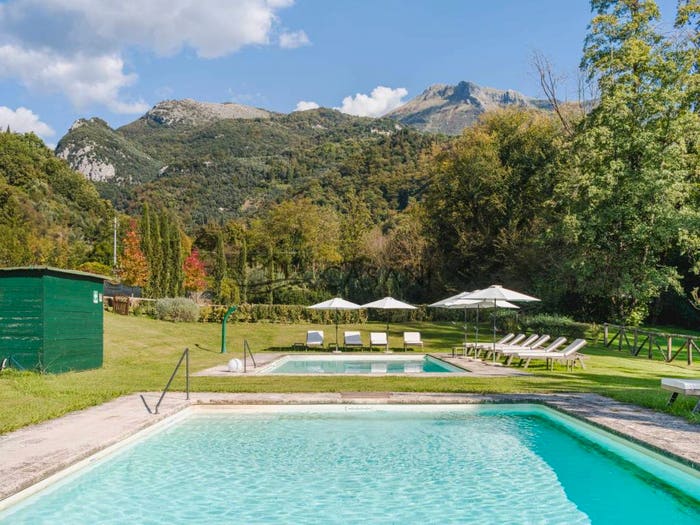 Appartamento trilocale in vendita in Via Vittorio Emanuele, Camaiore Paese, Camaiore