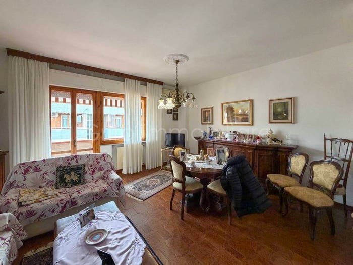 Appartamento con 5 locali in vendita in Via del Bernina, Regioni, Grosseto