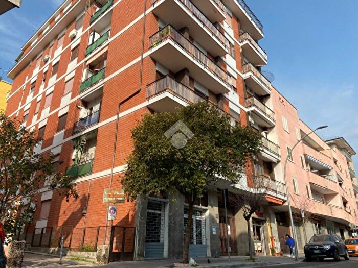 Appartamento trilocale in vendita in Via giulio antonio acquaviva, Acquaviva, Caserta
