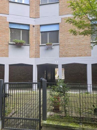 Appartamento trilocale in vendita in Via Luca Marenzio, Musicisti, Modena