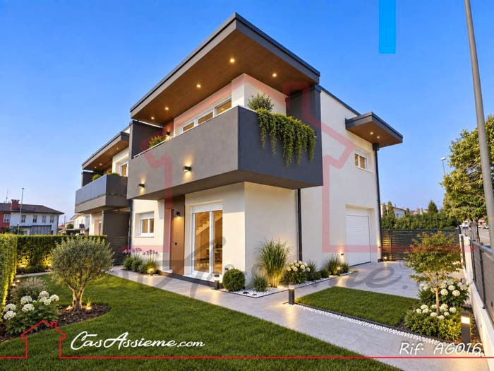 Casa con 5 locali in vendita in Via dei Tigli, Centro, Loreggia