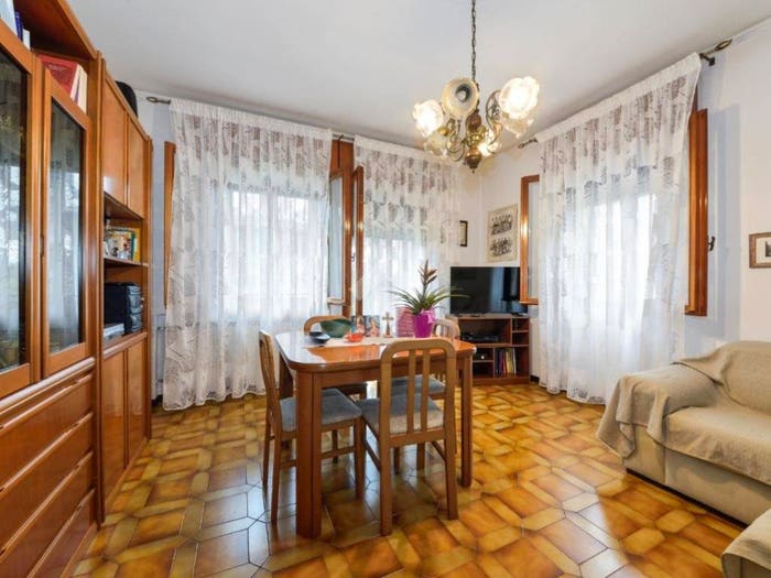 Casa con 6 locali in vendita in Via Caltressa, Scaltenigo, Mirano