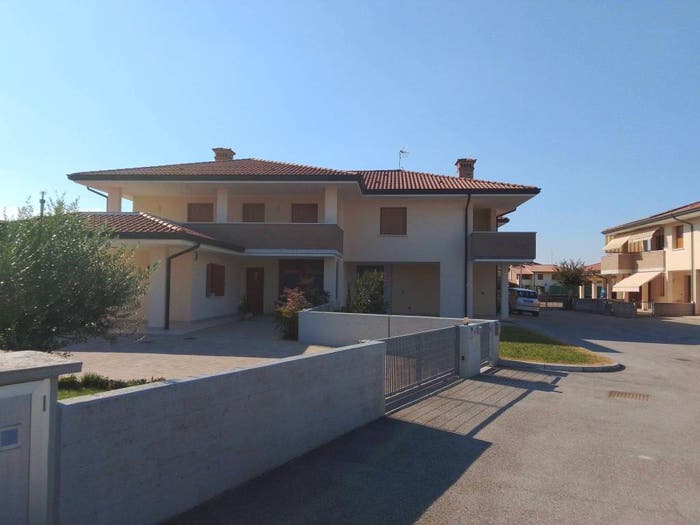 Appartamento trilocale in vendita in Via Monte Golico, Centro, San Vito al Tagliamento