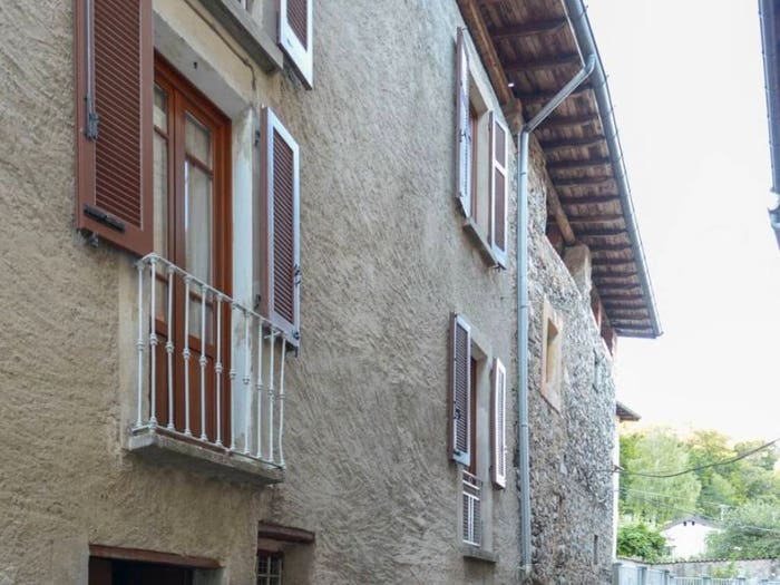 Casa con 5 locali in vendita in Via San Rocco, Castello Cabiaglio