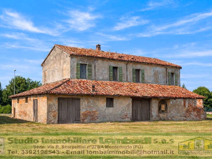 Casa con 6 locali in vendita in Via Pier Paolo Pasolini, Centro, Montale