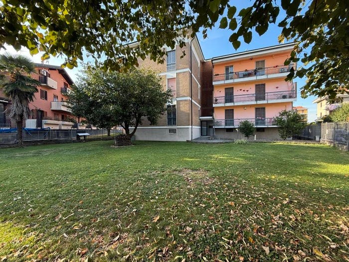 Appartamento quadrilocale in vendita in Via Caduti del Lavoro, Centro, Paullo