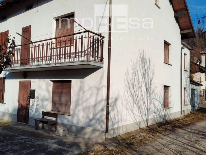 Casa con 5 locali in vendita in via Grava, Puos D'Alpago, Alpago