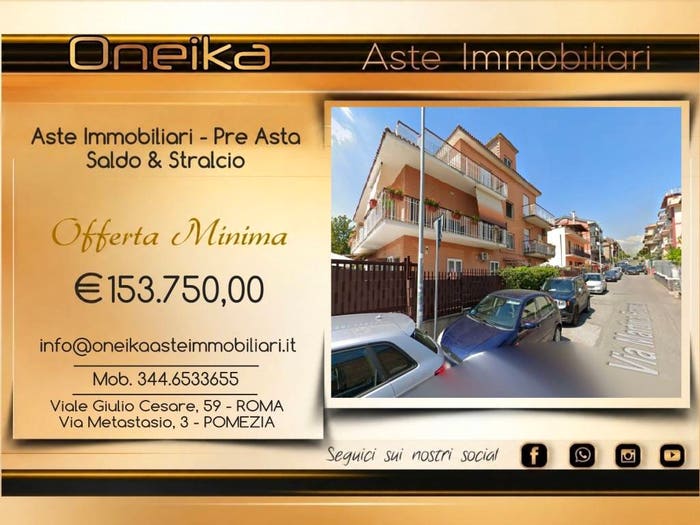 Appartamento con 6 locali in vendita in Via Martina Franca, Torre Angela, Roma