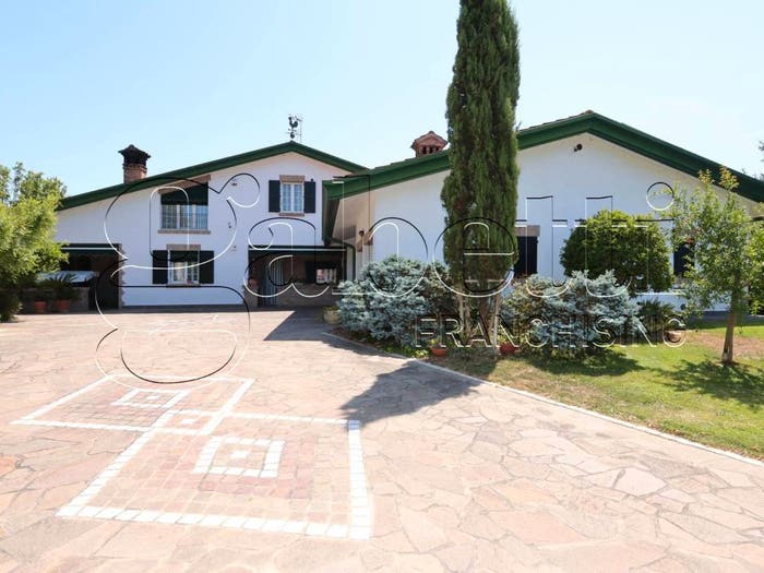 Casa con 6 locali in vendita in Ponte Arzana, Ostellato