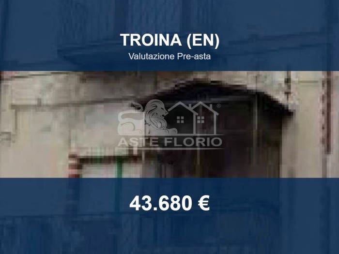 Appartamento trilocale in vendita in Via Giuseppe Garibaldi ex n, Troina