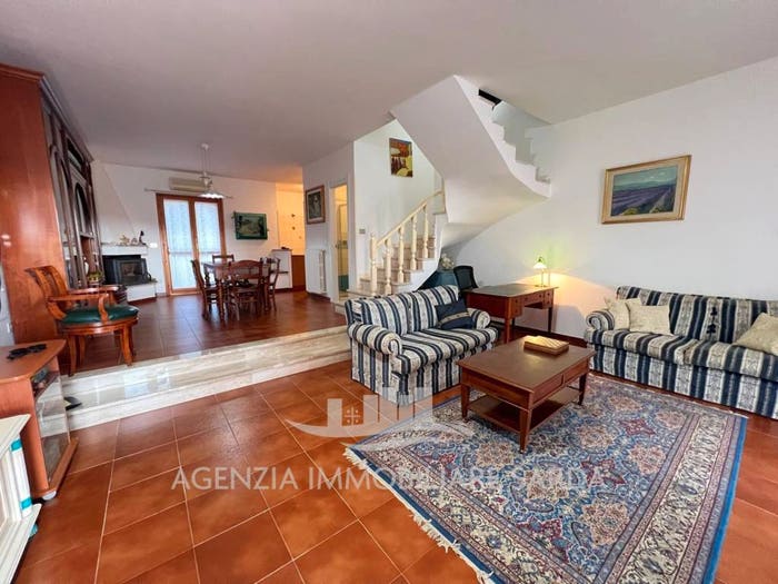 Casa con 6 locali in vendita in Via dei Tamerici, Maria Pia Fertilia, Alghero