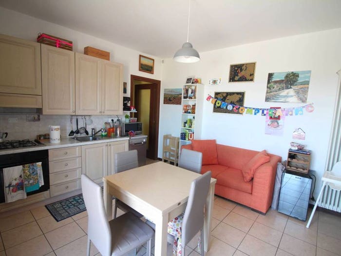 Appartamento trilocale in vendita in Via Beniamino Gigli, Montespertoli