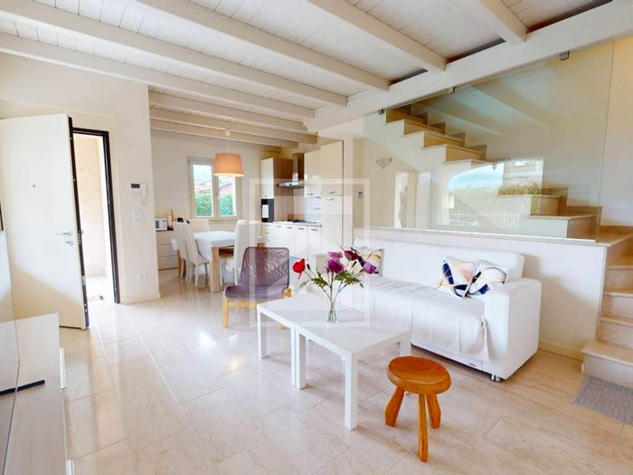 Casa con 5 locali in vendita in VIA GAZZOLO, Lido, Manerba del Garda