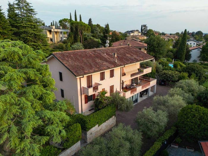 Casa con 6 locali in vendita in Parona, Verona