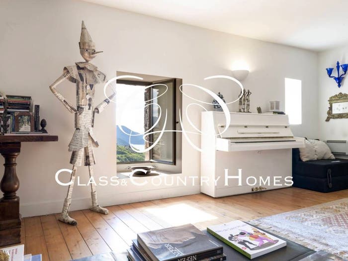 Casa con 5 locali in vendita in Via Vittorio Emanuele, Labro