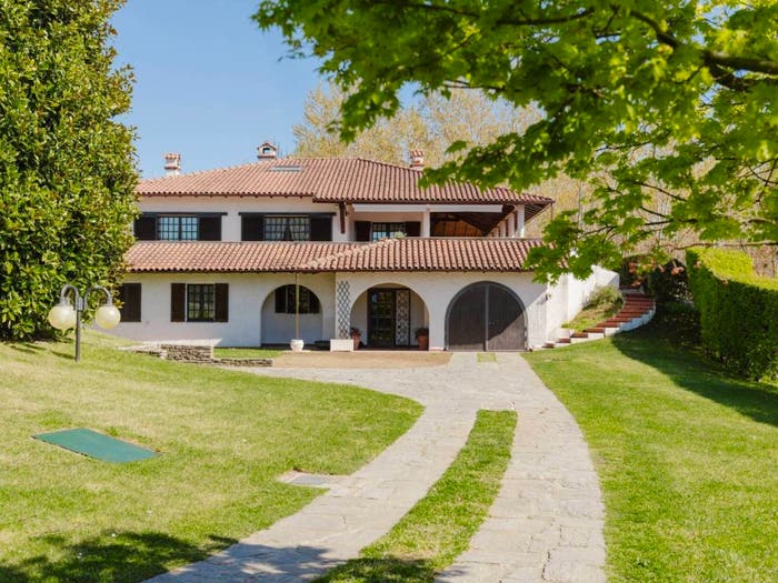 Casa con 6 locali in vendita in VIA ALESSANDRO VOLTA, Centro, Sumirago